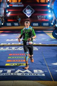 BIB: 8297
                            <button type="button" onclick="openModal(22758526)" class="btn btn-primary btn-sm float-right btn-popup" data-toggle="modal" data-target=".modal-high-quality">
                        <i class="fas fa-shopping-cart"></i> Add to Cart
                    </button>
                                            <button type="button" onclick="isThisMe(22758526, true)" class="btn btn-success btn-sm float-right btn-popup btn-isme hidden" data-toggle="tooltip" data-placement="bottom" title="นี่คือรูปของคุณใช่ไหม คลิกที่นี่เพื่อเอาเข้าอัลบั้ม">
                        <i class="fas fa-plus"></i> Add to album
                    </button>
                    <button type="button" onclick="isThisMe(22758526, false)" class="btn btn-warning btn-sm float-right btn-popup btn-isnotme hidden">
                        <i class="fas fa-ban"></i> Remove from album
                    </button>